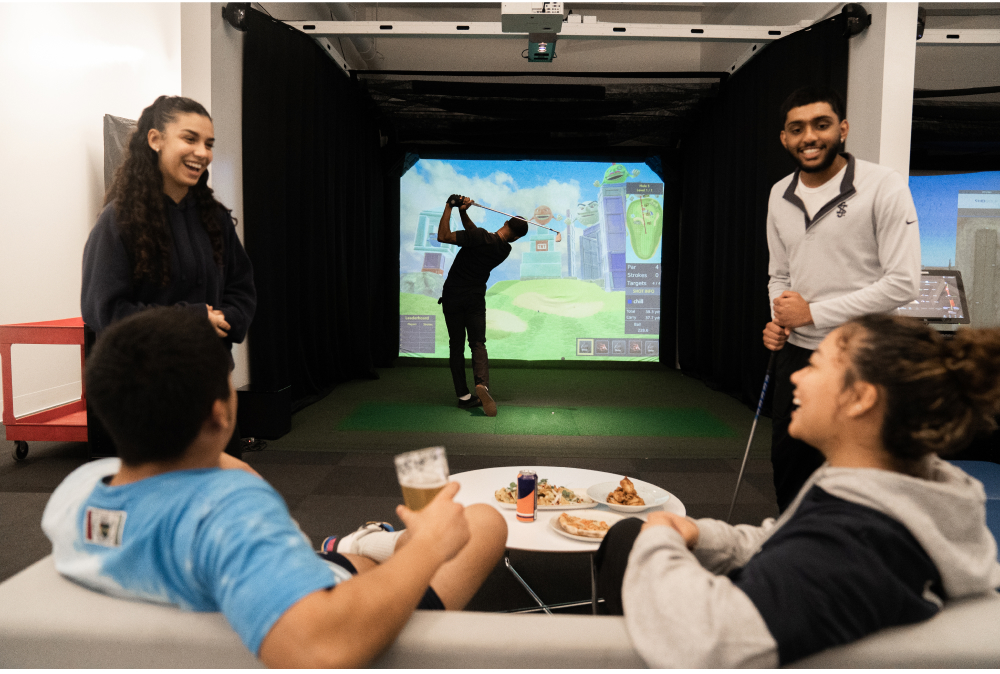 golf-simulator-bay